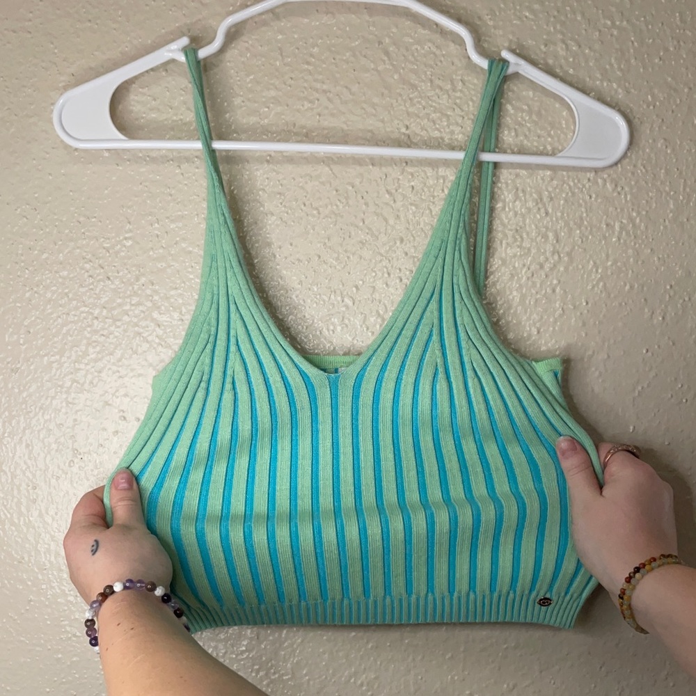 Tank top - Picture 2 of 3